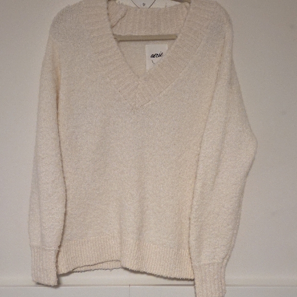 aerie Sweaters - aerie Cream V-Neck Bouclé Pullover Oversized Sweater